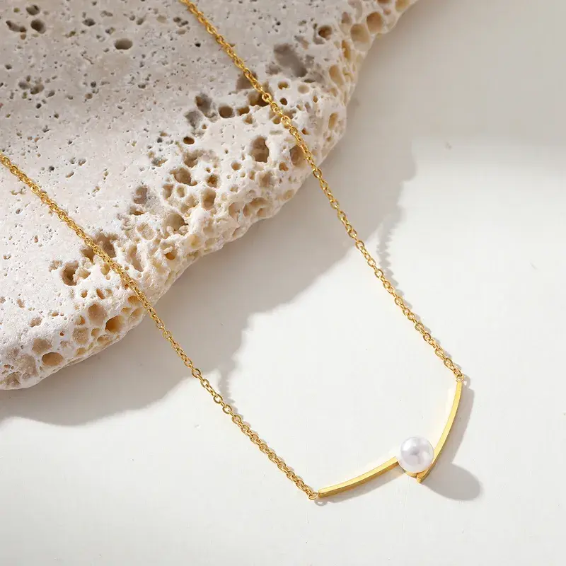 Pearl Curve Necklace - FY0021